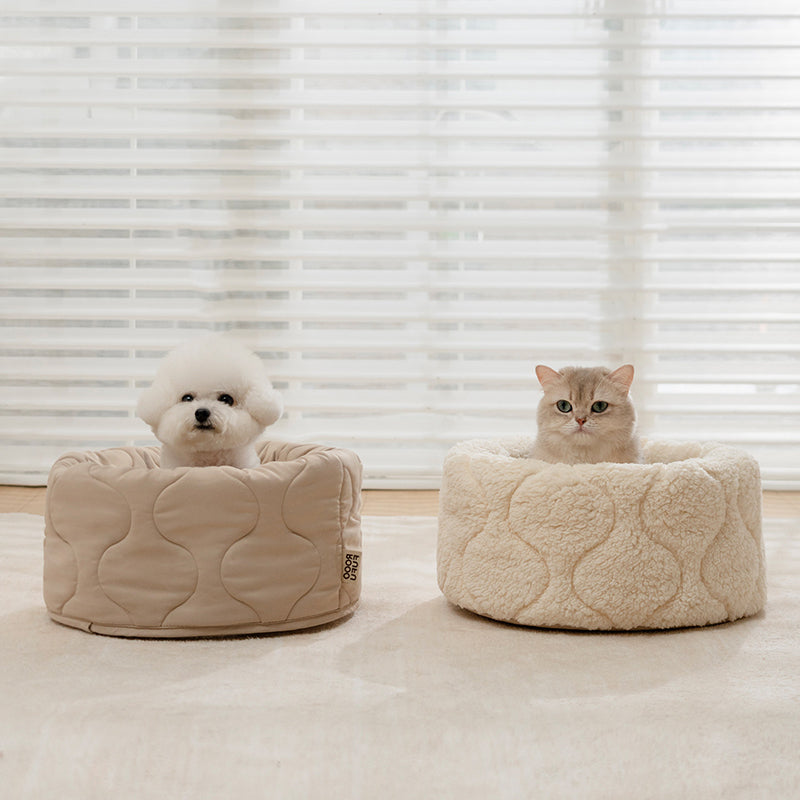 Contemporary Creative Polyester Plush Round Pet Dog Bed & Cat Ped Foldable Washable All-Season For Living Room