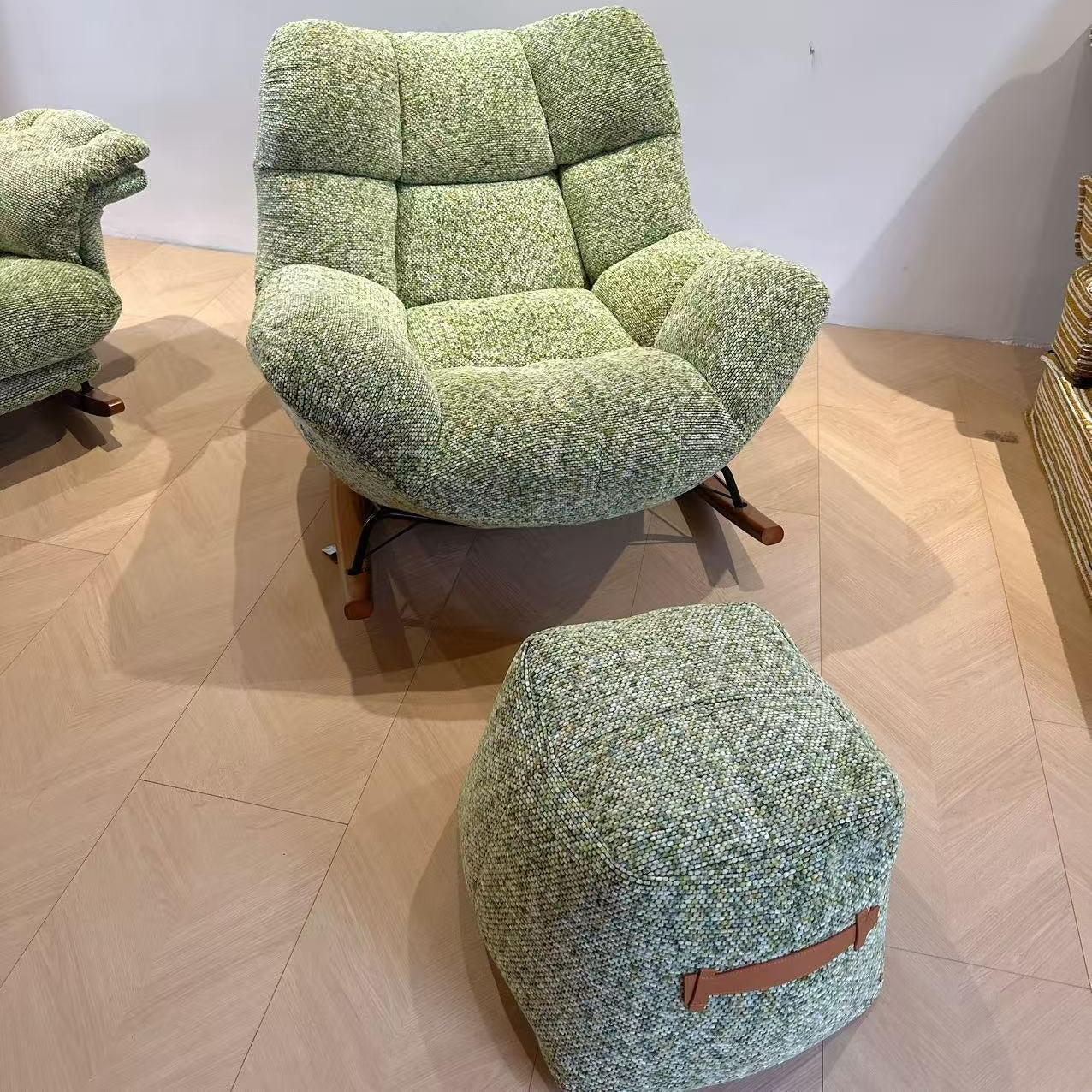 Nordic Plush Rocking Chair With Footrest - Petal Cozy Accent Chair For Living Room