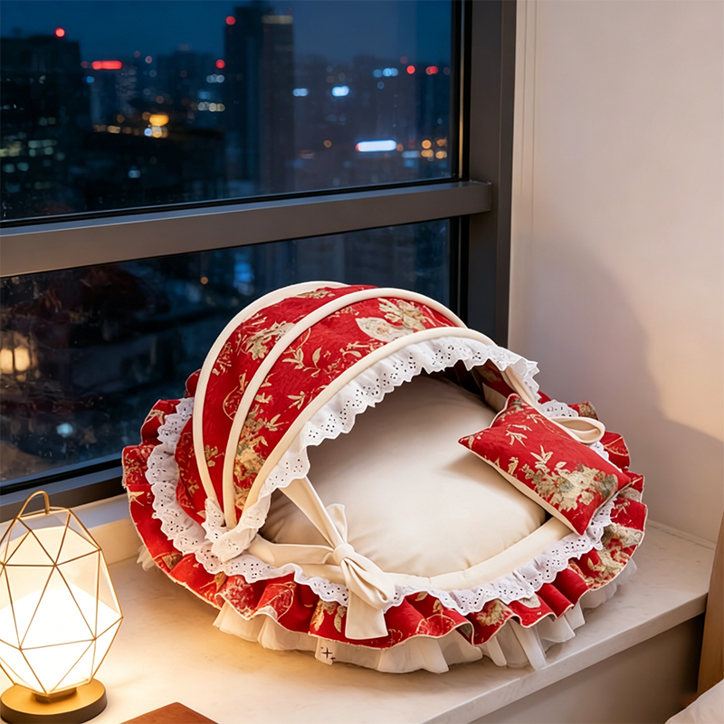 Traditional French Round PP Velvet Chenille Fabric Cat Bed & Dog Bed Foldable Shelter For Living Room